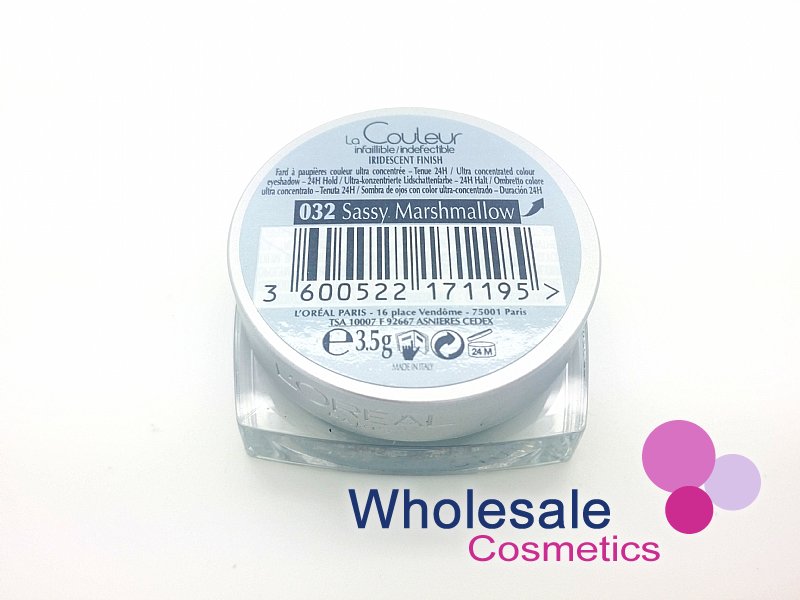 3 x L'Oreal Color Infallible Eyes 24Hr Powder Eyeshadow - 032 SASSY MARSHMALLOW