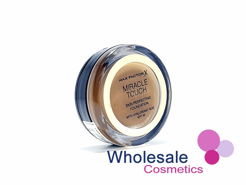 9 x Max Factor Miracle Touch Face Compact - 097 TOASTED ALMOND