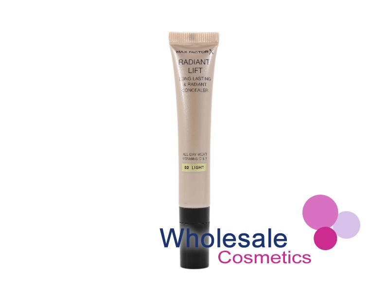 9 x Max Factor Radiant Lift Long Lasting & Radiant Concealer - 02 LIGHT