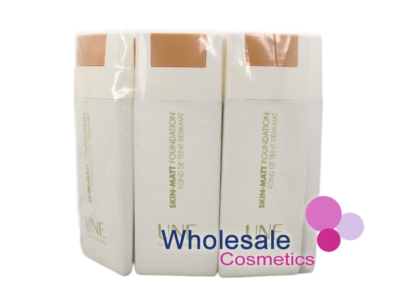 8 x Bourjois UNE Natural Beauty Skin Matt Foundation - M08
