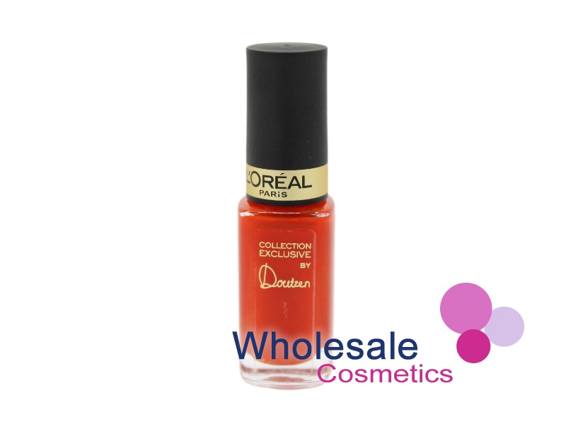 12 x L'Oreal Color Riche Nail Polish - DOUTZEN PURE RED